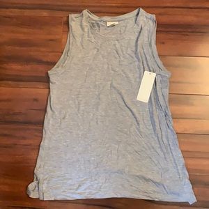 Mercer & Madison gray tank sz med